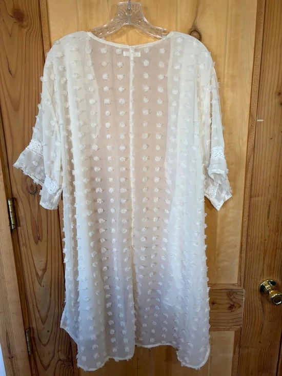 🌻5 for $30🌻 Maurices Cream Swiss Dot Sheer Kimono Cover-Up - Picture 10 of 13